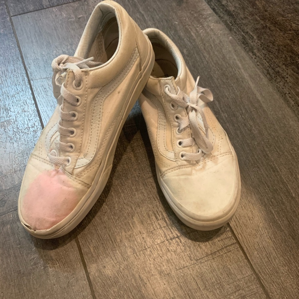white lace-up vans